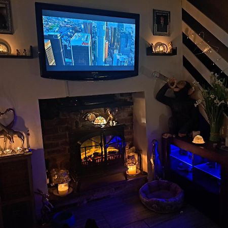 All Seasons Weavers Cottage Holmfirth Εξωτερικό φωτογραφία